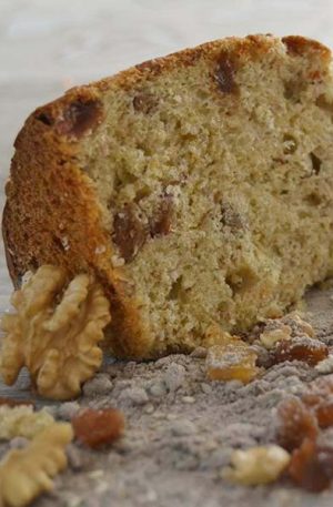 Panettone integrale noci e uvetta