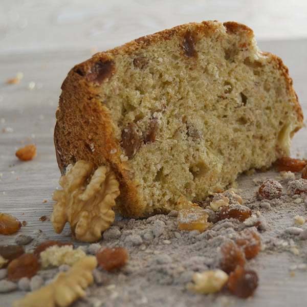 Panettone integrale noci e uvetta